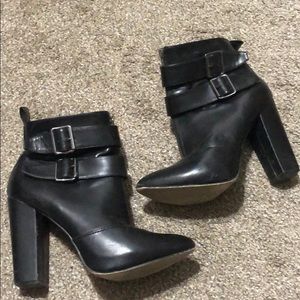 Black heeled boots size 9